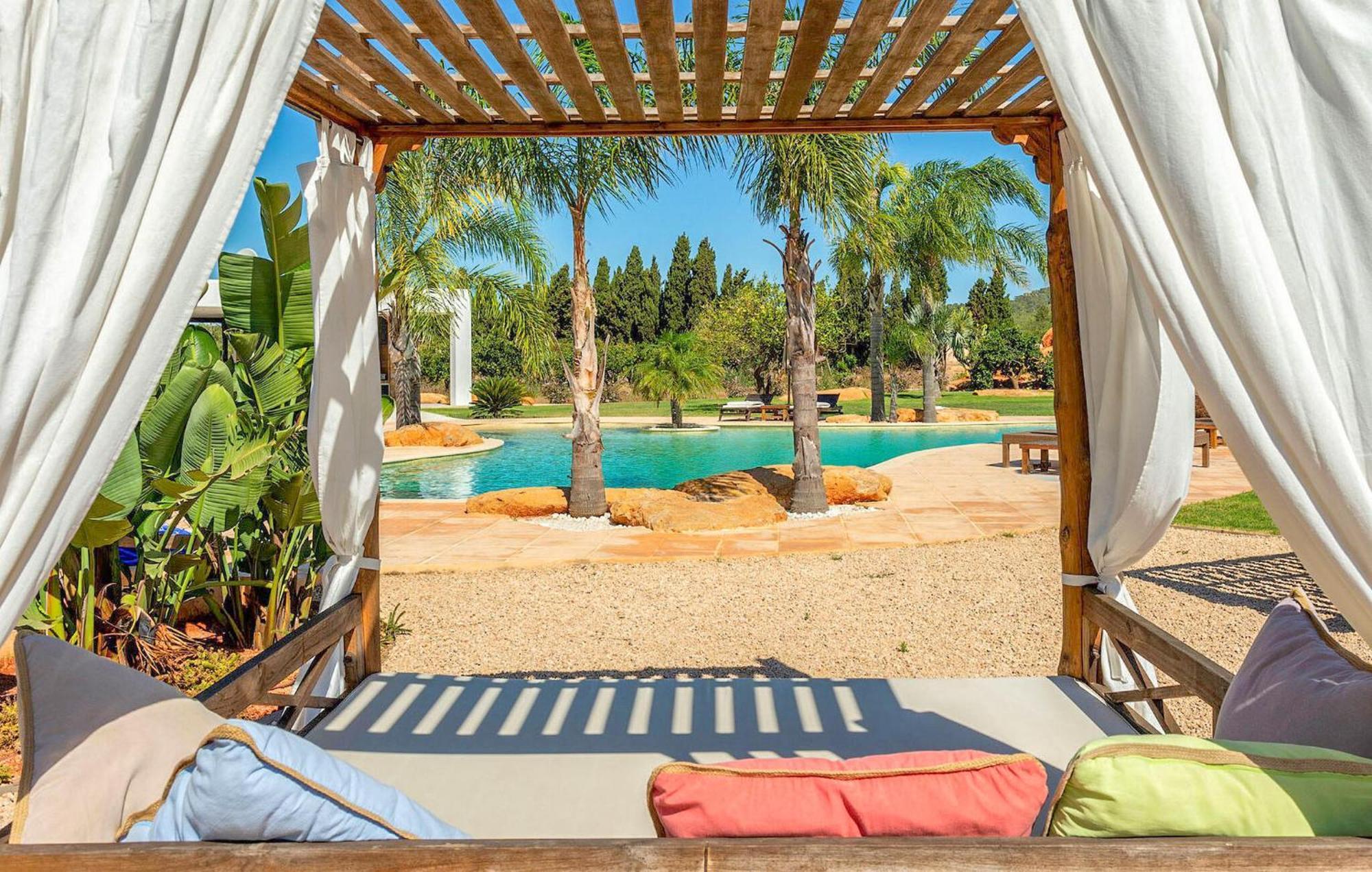 Villa Cometa Santa Eularia des Riu Eksteriør bilde